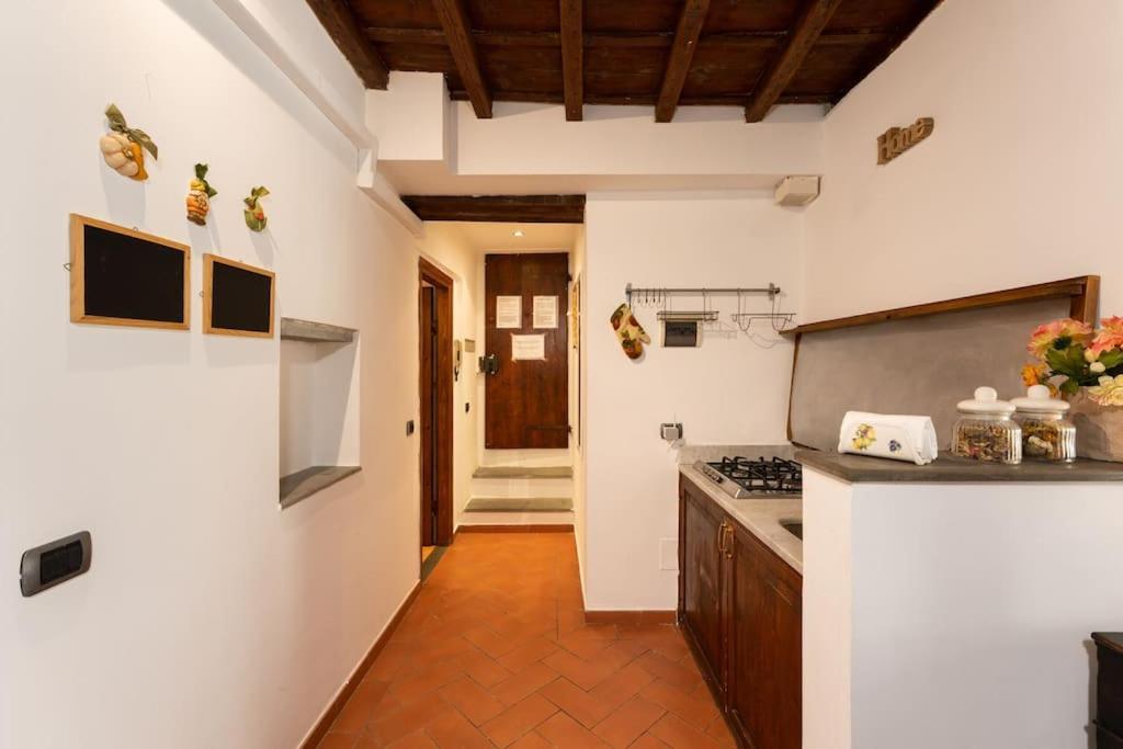 Keys Of Italy - Corsob 9 - Florentine Studio Close To Palazzo Vecchio Florencia Exterior foto